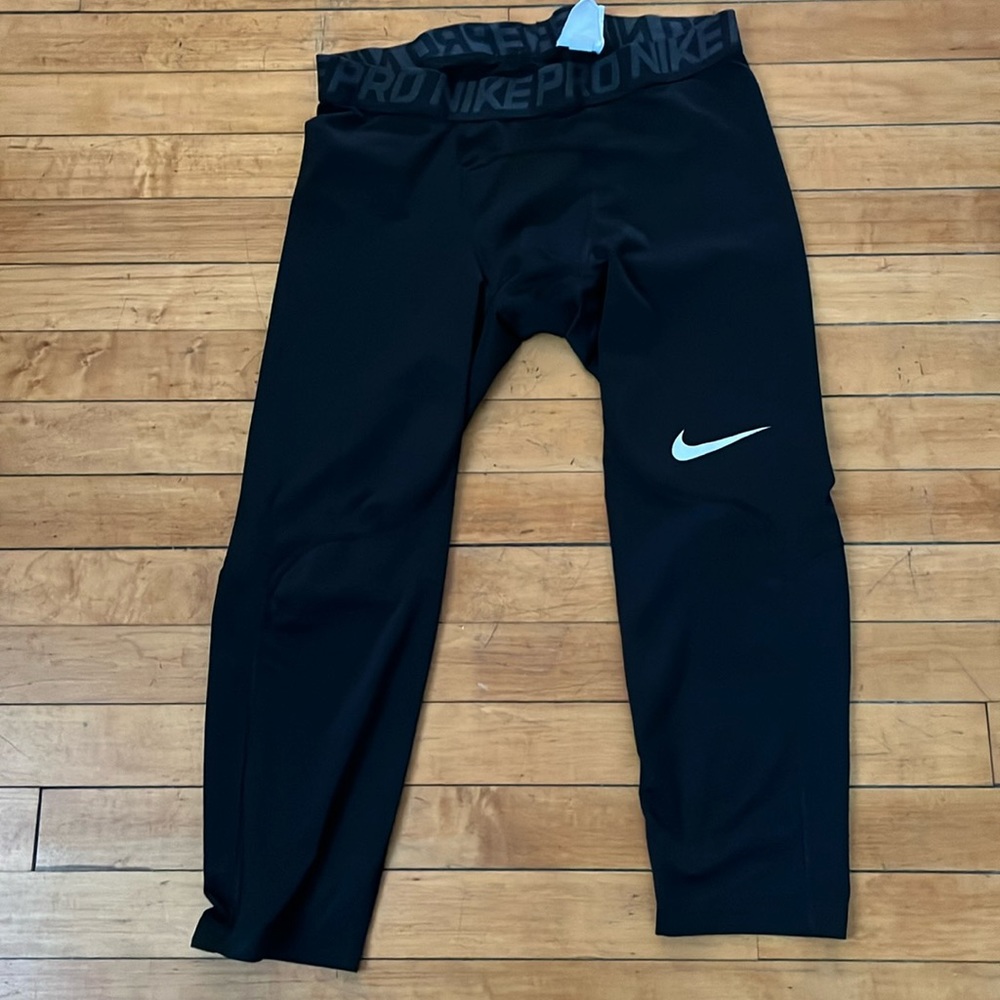 Nike 3/4 compression pants